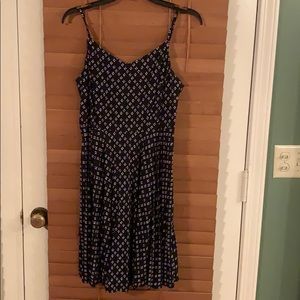 Old navy black and white skater dress